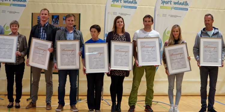 Podelitev nagrad najbolj športnim šolam in vrtcem