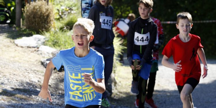 Gorski tek – DP za OŠ in SŠ – FOTOGALERIJA in REZULTATI