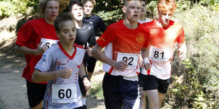 Gorski tek – DP za OŠ in SŠ – FOTOGALERIJA in REZULTATI