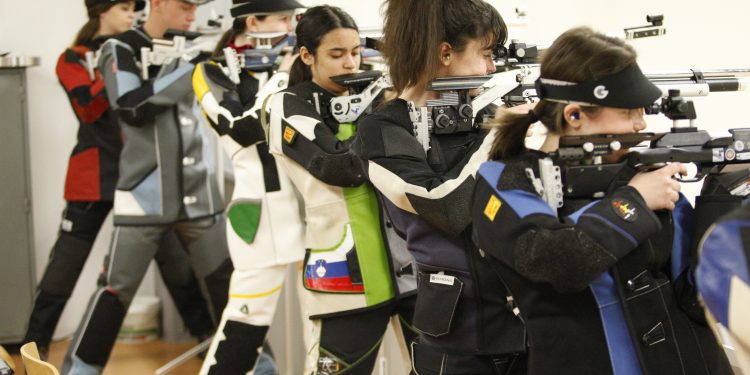 Streljanje z zračnim orožjem – DP za OŠ in SŠ