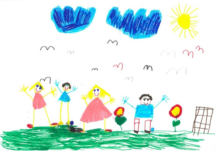 Mali sončki se igrajo z žogo – likovni natečaj