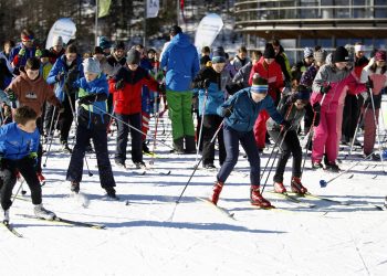 Zima navdušila mlade v Planici