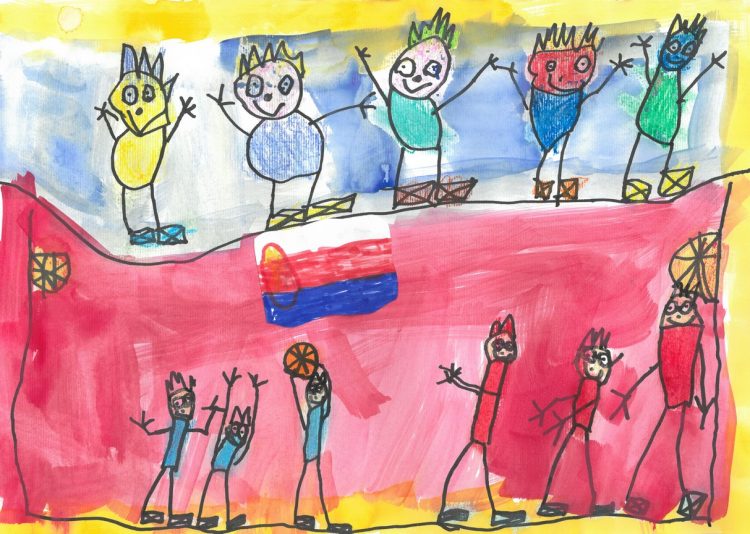 Mali sončki se igrajo z žogo – likovni natečaj