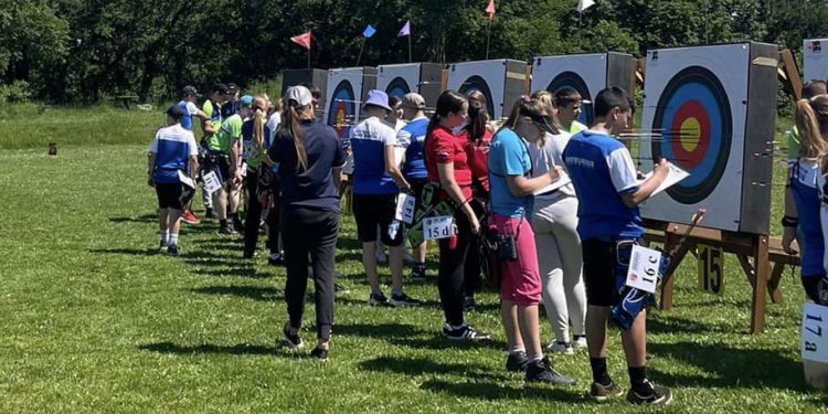 Lokostrelstvo – zunanje državno tekmovanje